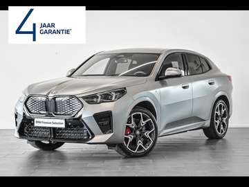 xDrive30/M-Sport Pro/Frozen Pure Grey