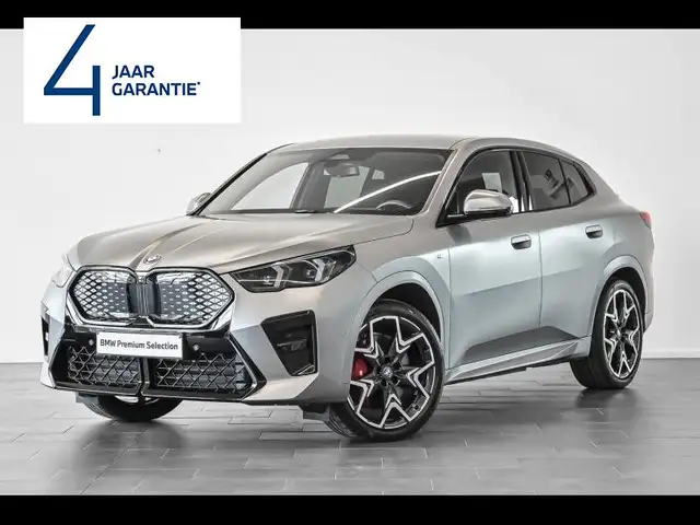 BMW iX2 xDrive30/M-Sport Pro/Frozen Pure Grey
