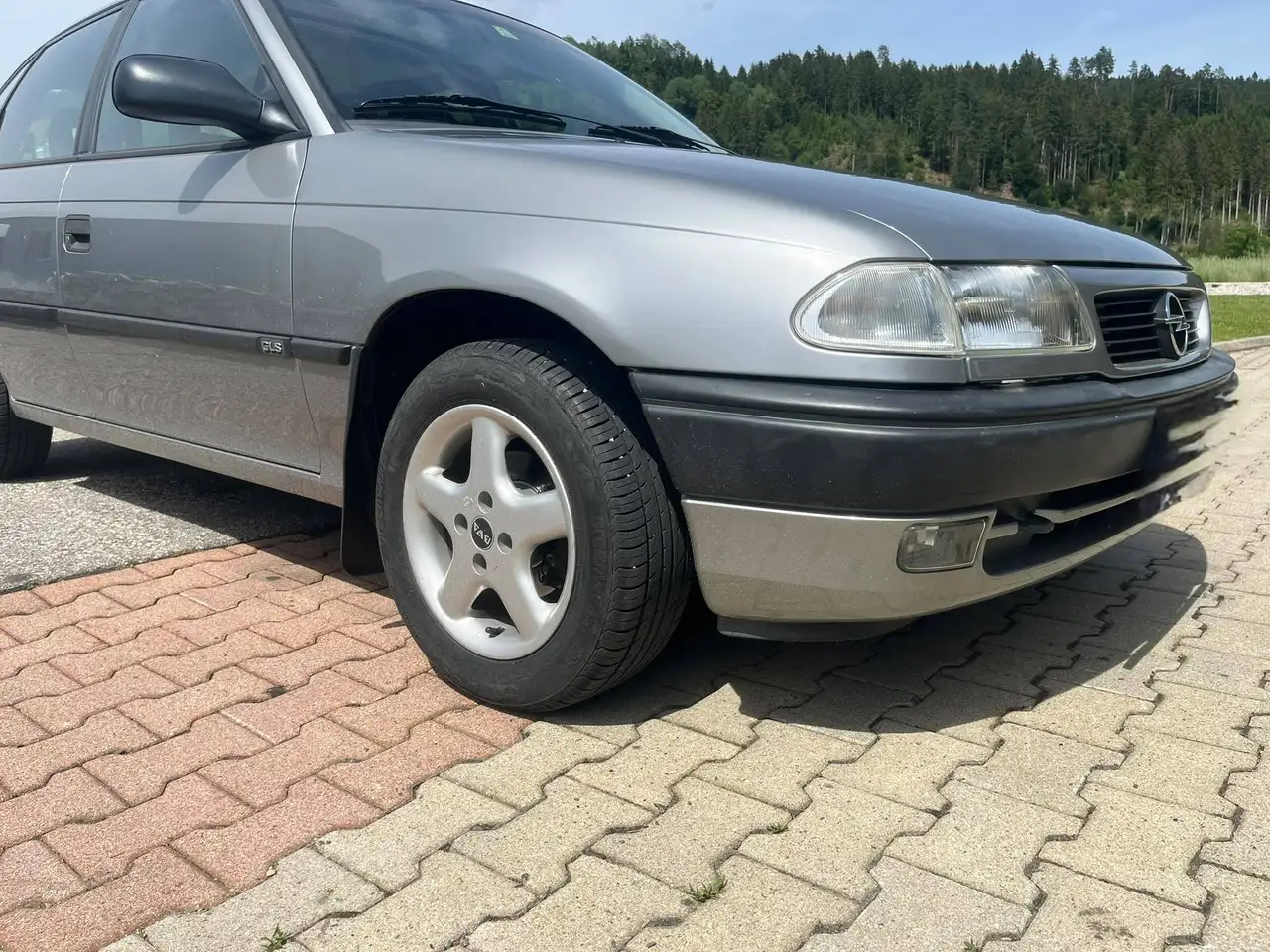 Opel Astra GLS, foto 4