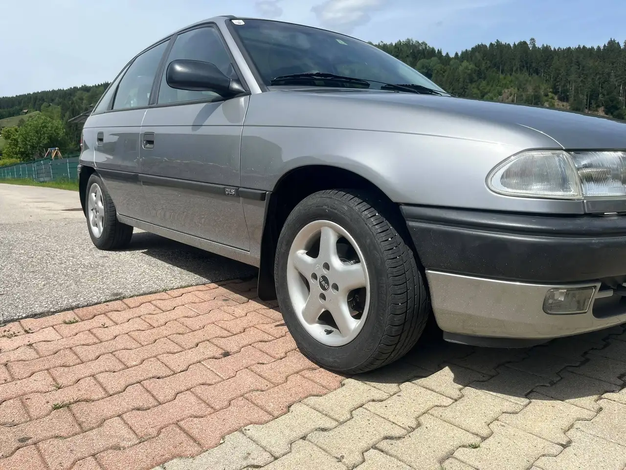Opel Astra GLS, foto 2