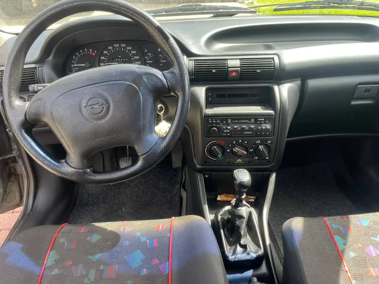 Opel Astra GLS, foto 10