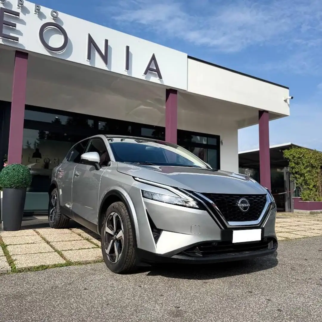 Nissan Qashqai 1.3 mhev N-Connecta 2wd 158cv xtronic Argent - 1