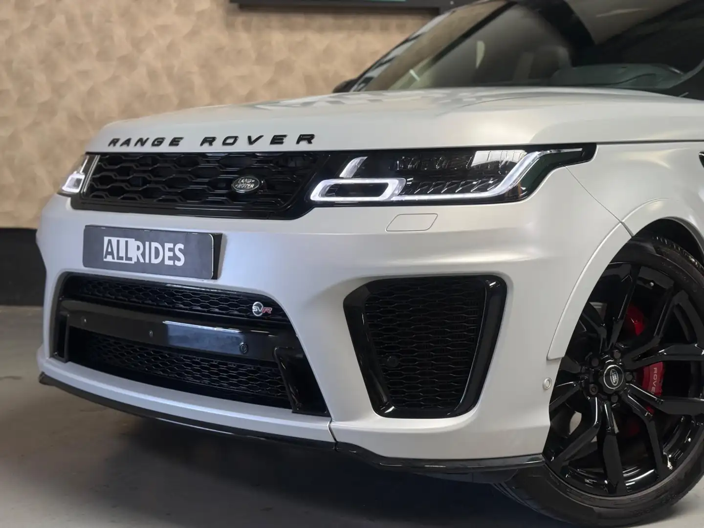 Land Rover Range Rover Sport 5.0 V8 SC SVR l Carbon l Matt l Kuipstoelen Grijs - 2
