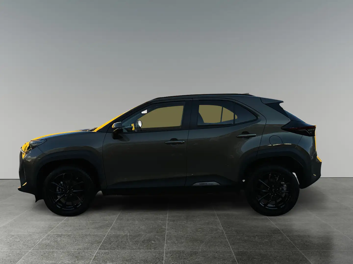 Toyota Yaris Cross 1,5 l Hybrid 4x4, Elegant 8-fach bereift! Brun - 2