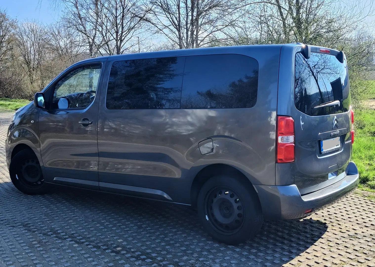 Citroen Spacetourer Spacetourer XS 1.6 BlueHDi 115 S Сірий - 1