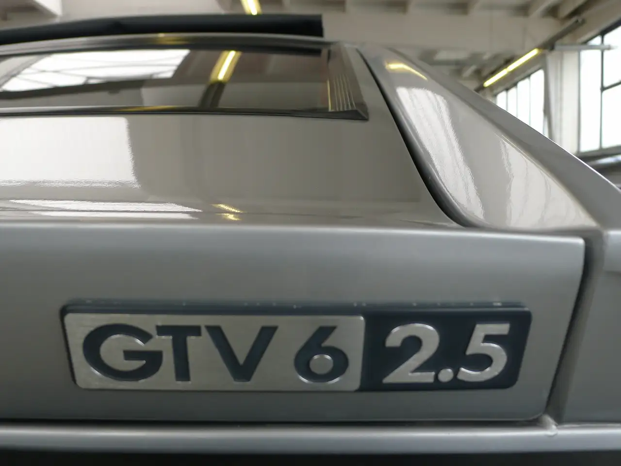 Alfa Romeo GTV 6/2.5 -unrestaurierter Topzustand-, foto 9