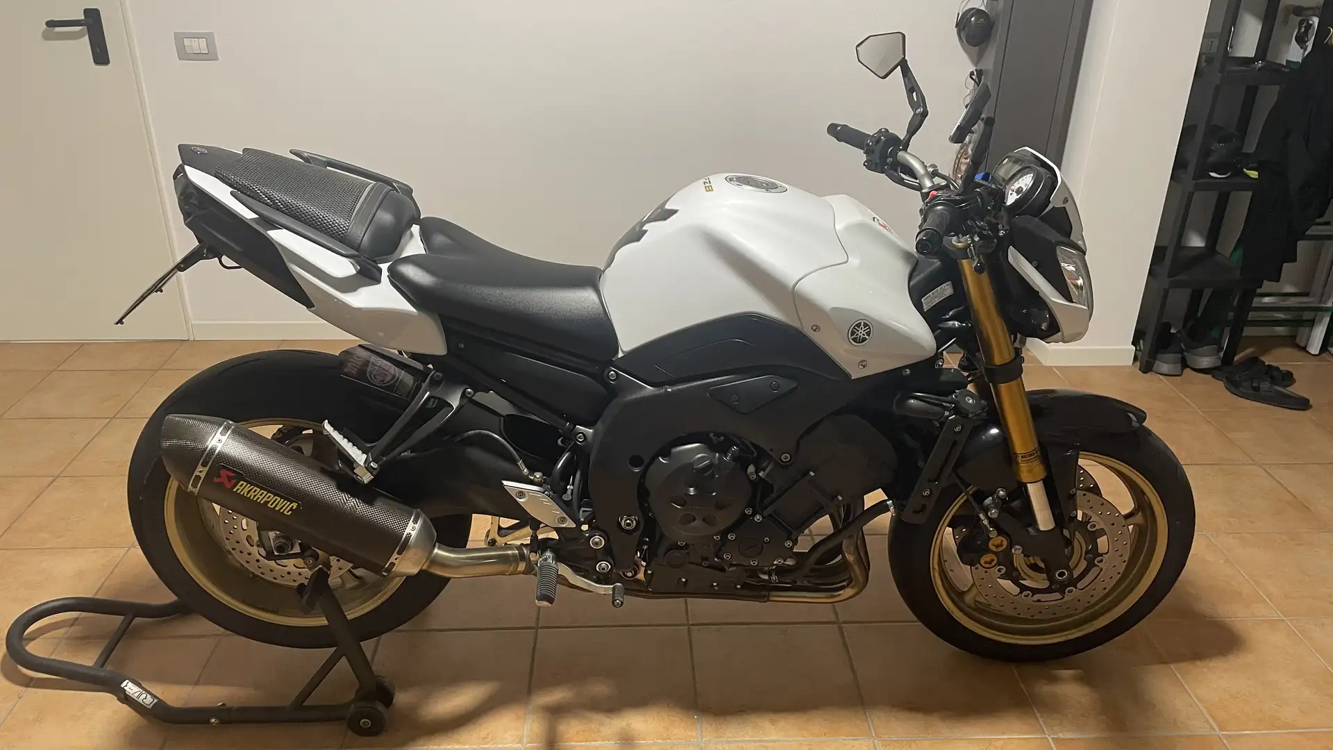 Yamaha FZ 8 - 1
