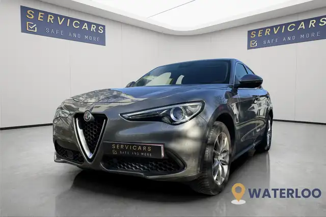 Alfa Romeo Stelvio Q4-FULL-OPTION-HARMAN-KARDON-CARVERTICAL