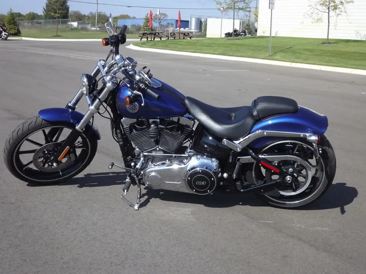 Harley-Davidson Breakout