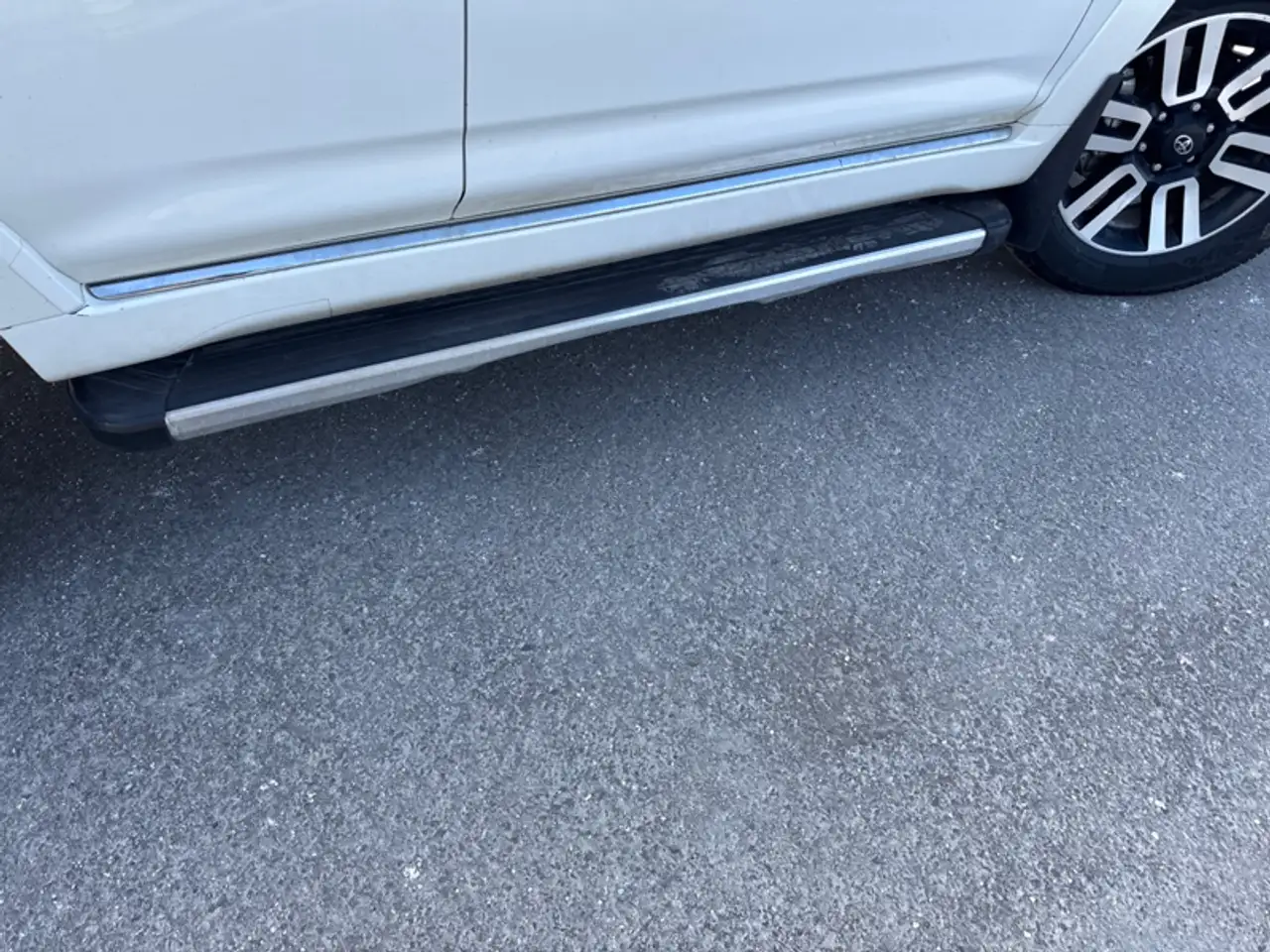 Toyota 4-Runner снимка Toyota 4-Runner