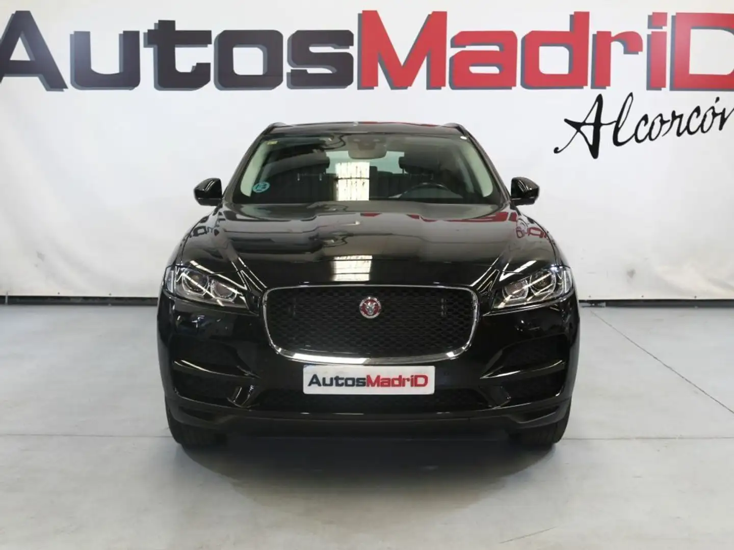 Jaguar F-Pace 2.0L i4D 132kW Prestige Auto Schwarz - 2