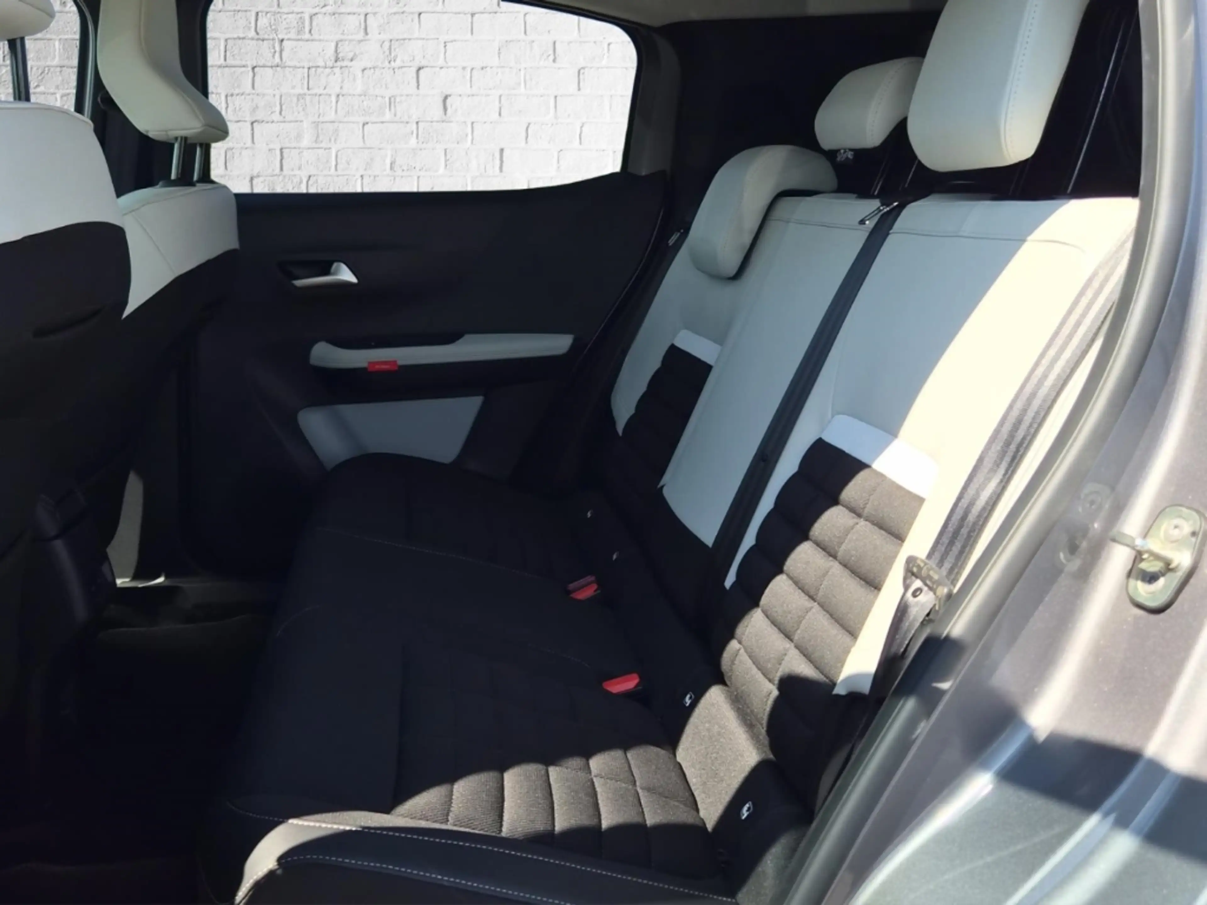 Citroen C3 Aircross Electric 113 EAT MAX Navigation/LED — photo 11