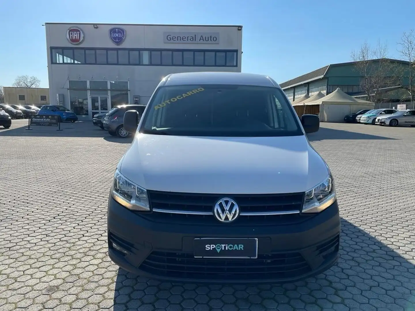 Volkswagen Caddy IV Maxi maxi 2.0 tdi 150cv van Business E6 Blanc - 2