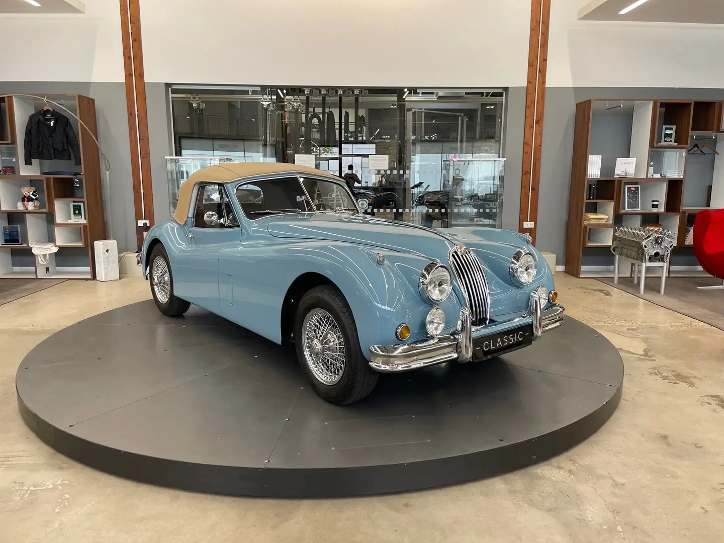 Jaguar XK Jaguar XK 140 DHC SE Blau - 1