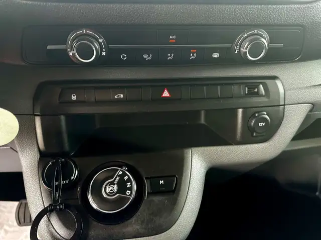 Citroen Jumpy view 23