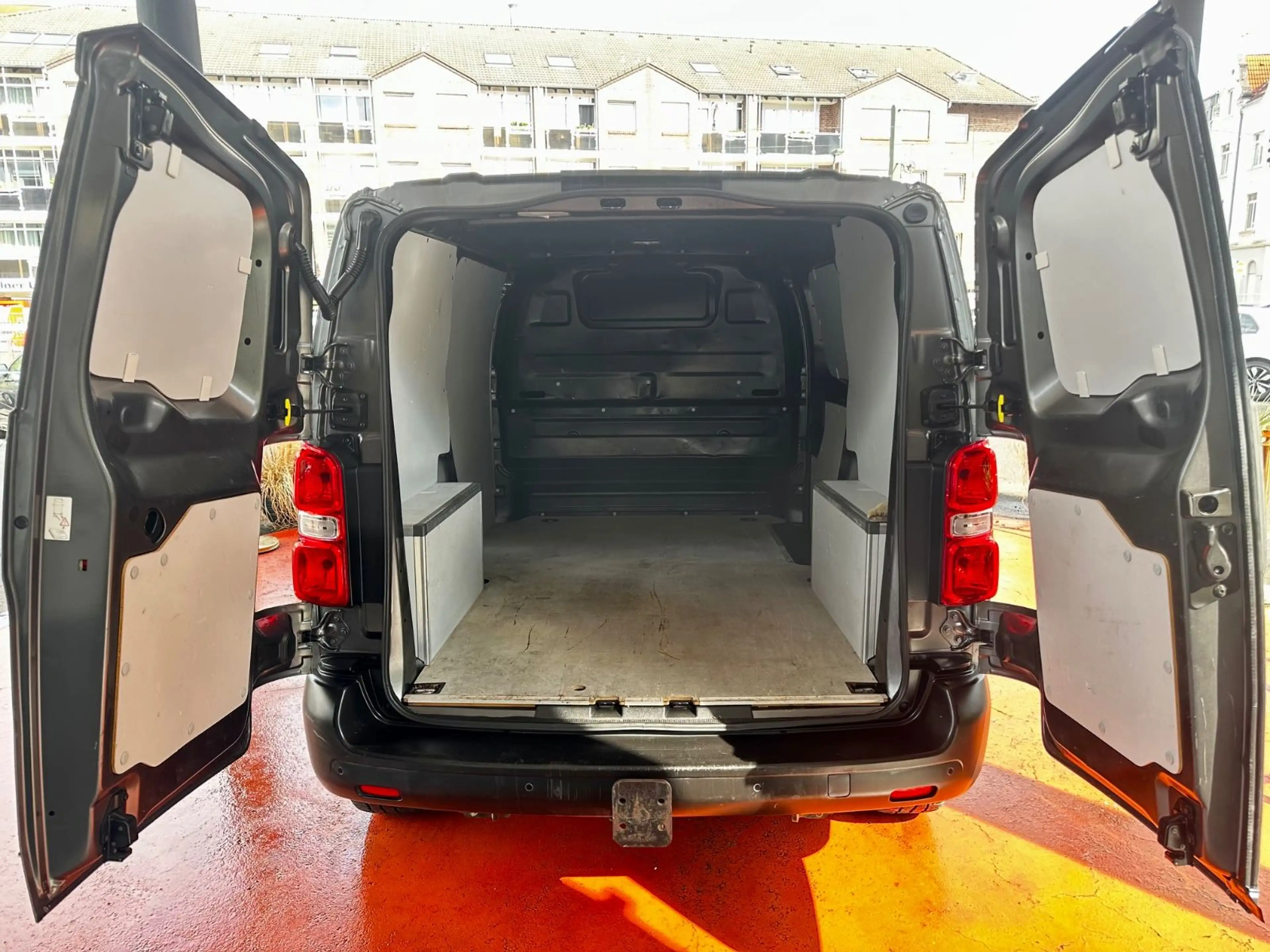 Citroen Jumpy Kasten Club M — photo 38