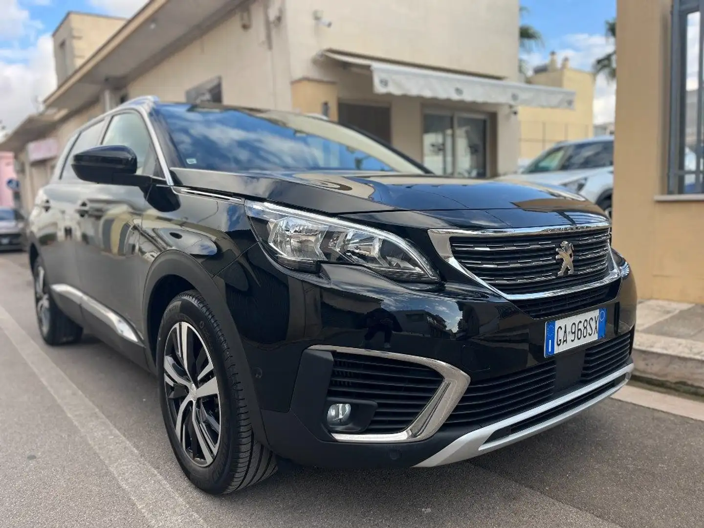 Peugeot 5008 BlueHDi 130 EAT8 Allure Noir - 2