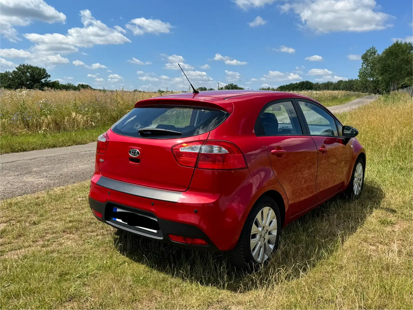 Kia Rio Edition 7 Rot - 2