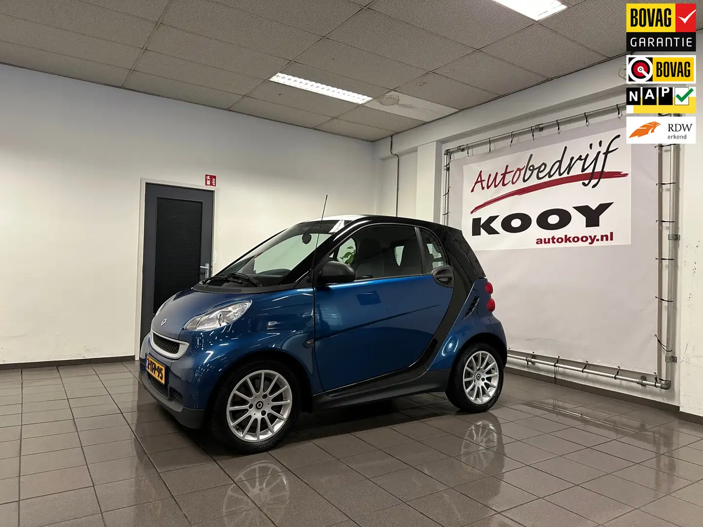 smart forTwo coupé 1.0 mhd Pure * Automaat / Airco / LM Velgen Blauw - 1