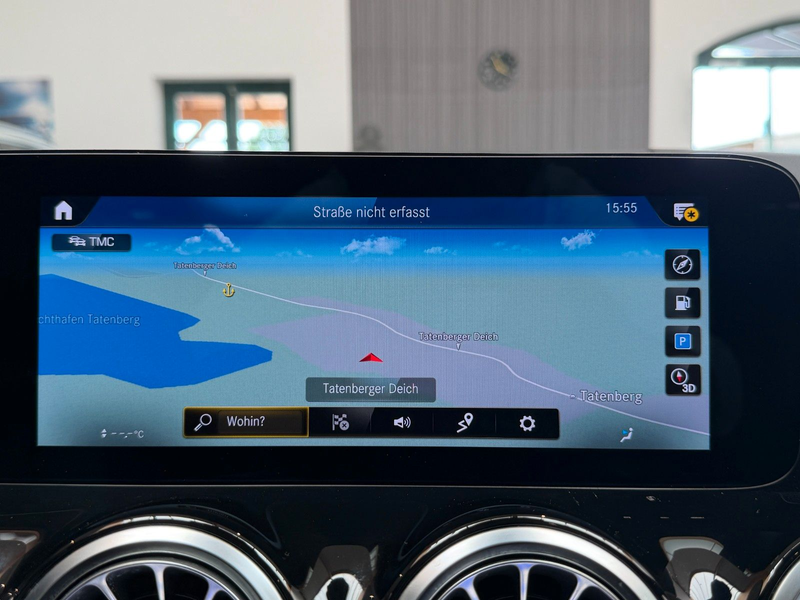 Mercedes-Benz GLA 250 e Hybrid Progressive PANO/AMBIENT/LEDER — photo 15