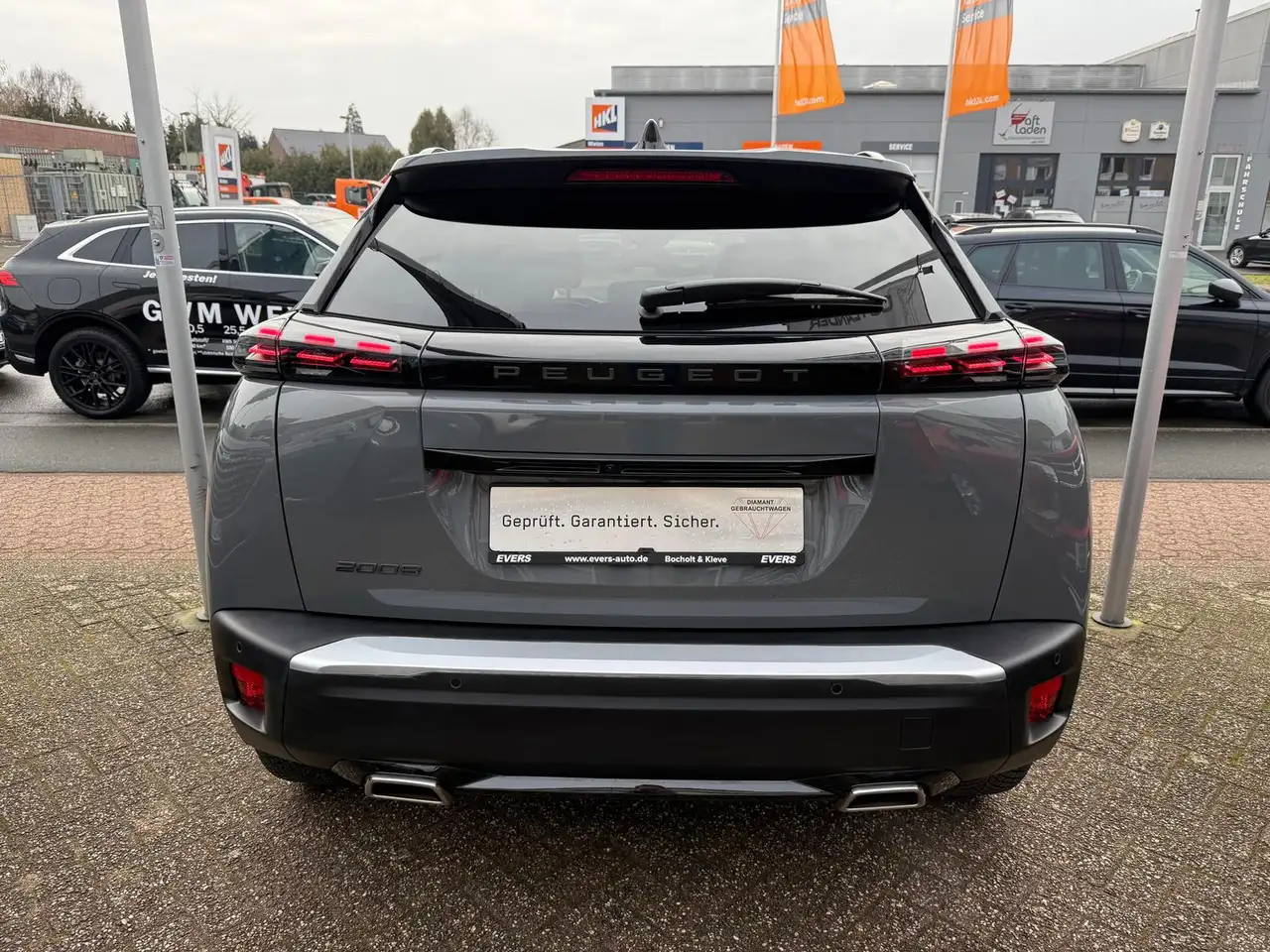 Peugeot 2008 1.2 Allure PureTech 130 *LED *ACC *SHZ 6