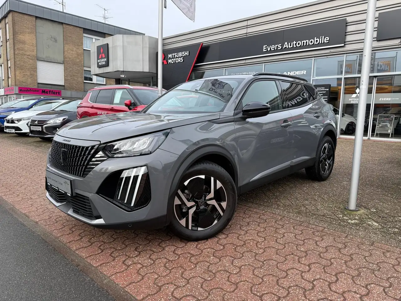 Peugeot 2008 1.2 Allure PureTech 130 *LED *ACC *SHZ 2