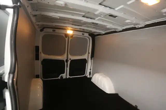 Renault Trafic view 25