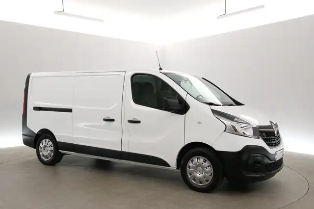 Renault Trafic view 6