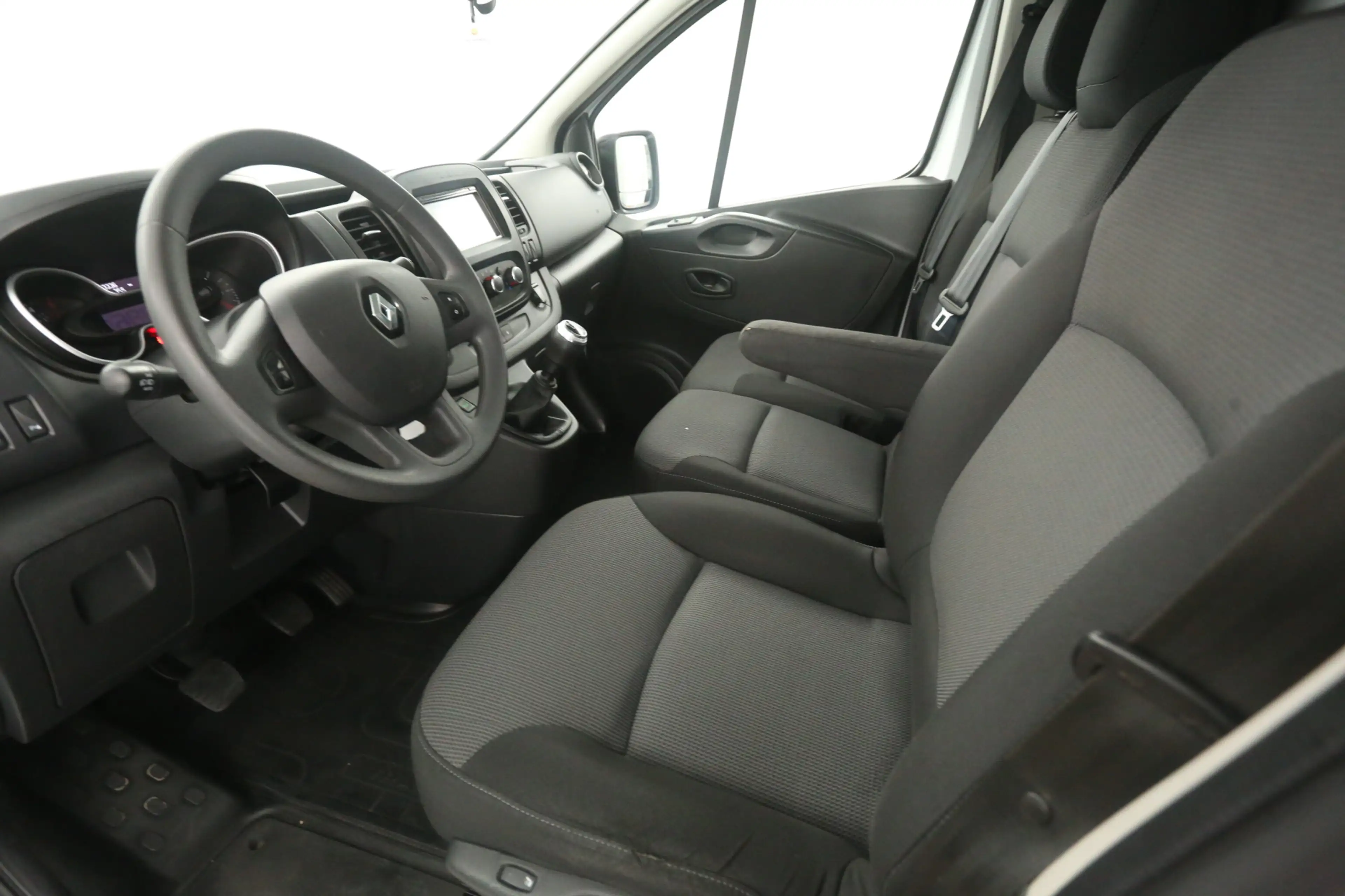 Renault Trafic 2.0 dCi L2H1 | Airco | Cruise | Camera | Carplay | — photo 23