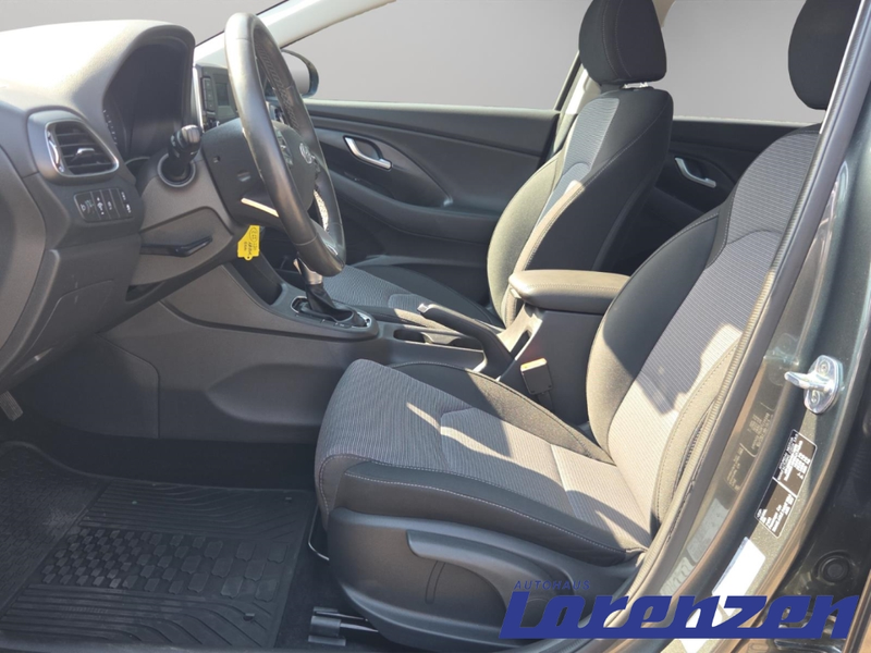 Hyundai i30 Connect & Go EU6d 1.0 T-GDI Navi LED Apple CarPlay — photo 12
