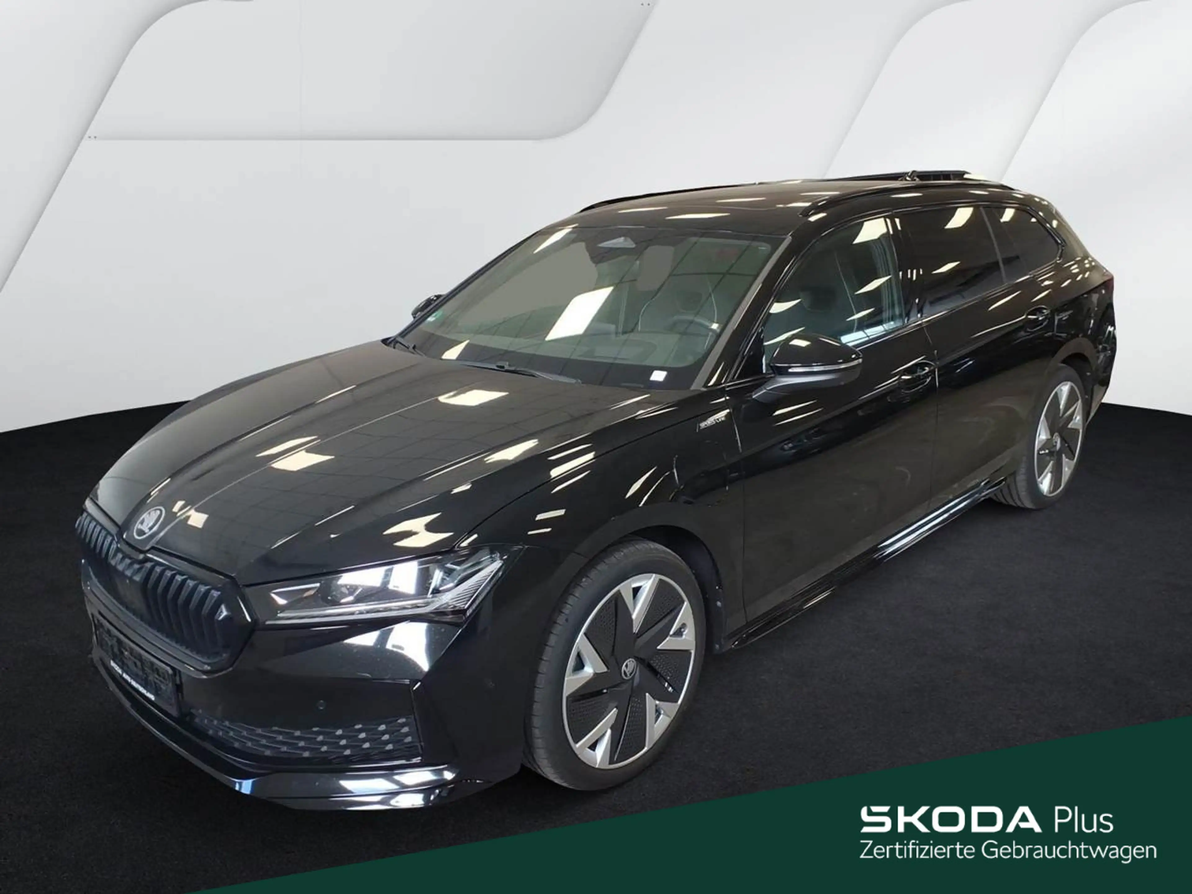Skoda Superb Combi iV 1.5 TSI DSG SPORTLINE*LED*HUD*CA