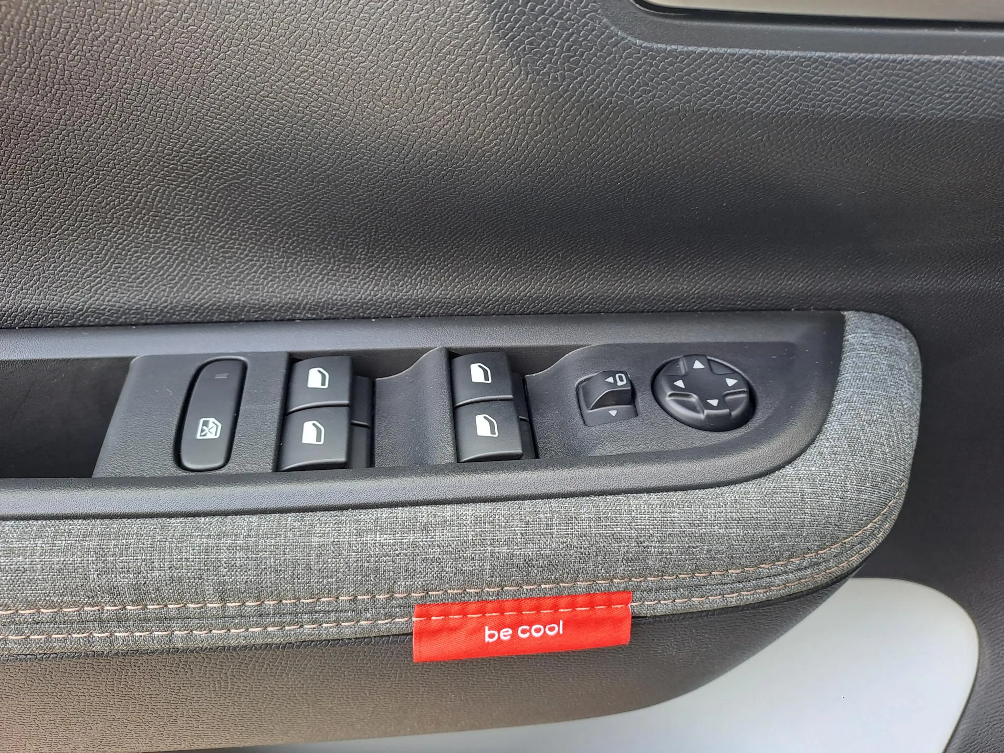 Citroen C3 Aircross Ë-C3 Plus 113pk Extended Range 54 kWh — photo 11
