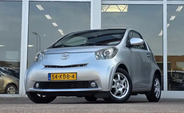 Toyota Iq main image