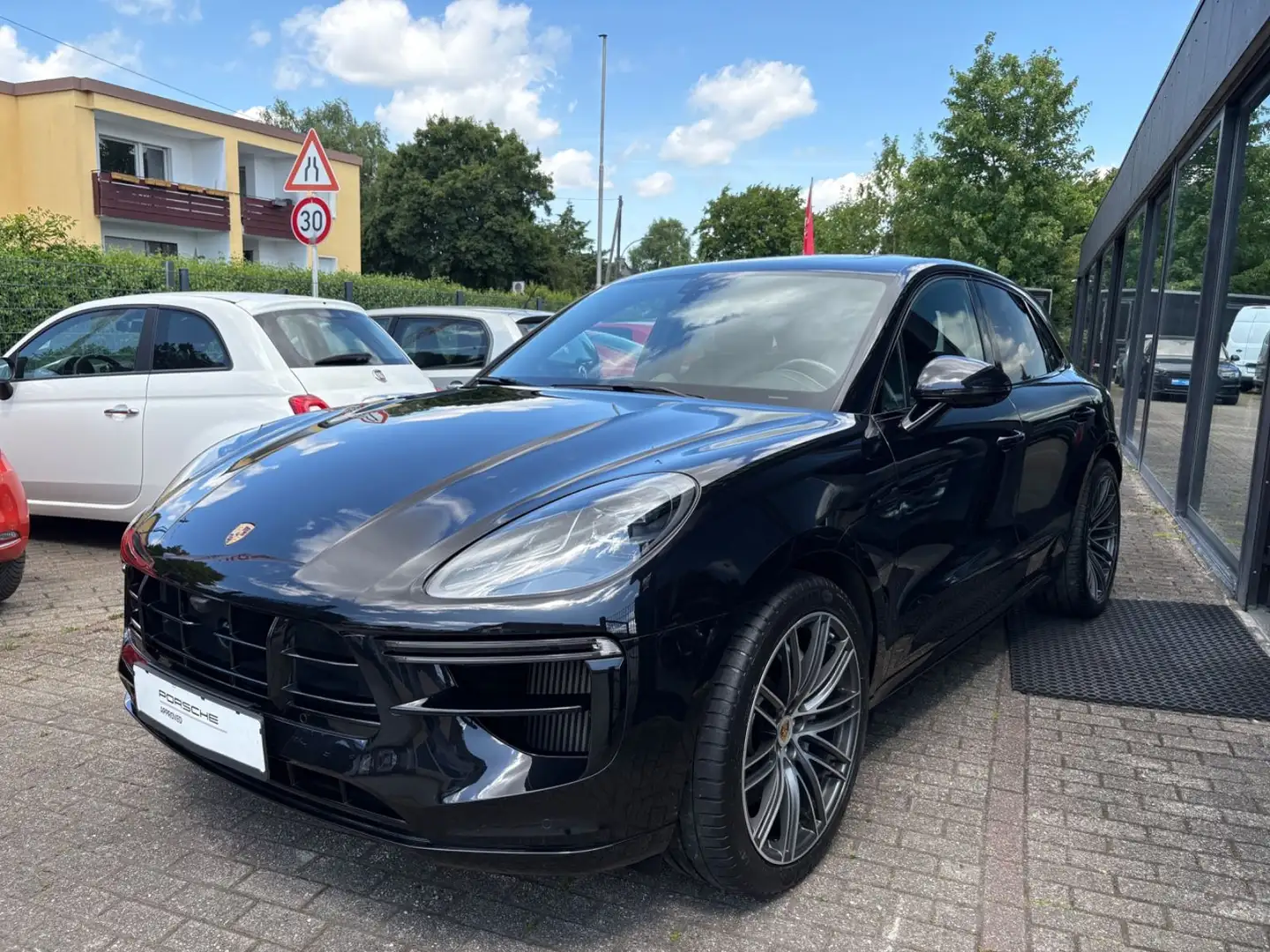 Porsche Macan Turbo Carbon Bose  Approved fähig Schwarz - 2