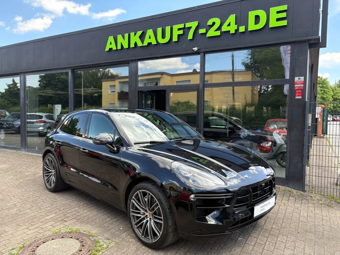 Porsche Macan Turbo Carbon Bose  Approved fähig Schwarz - 1