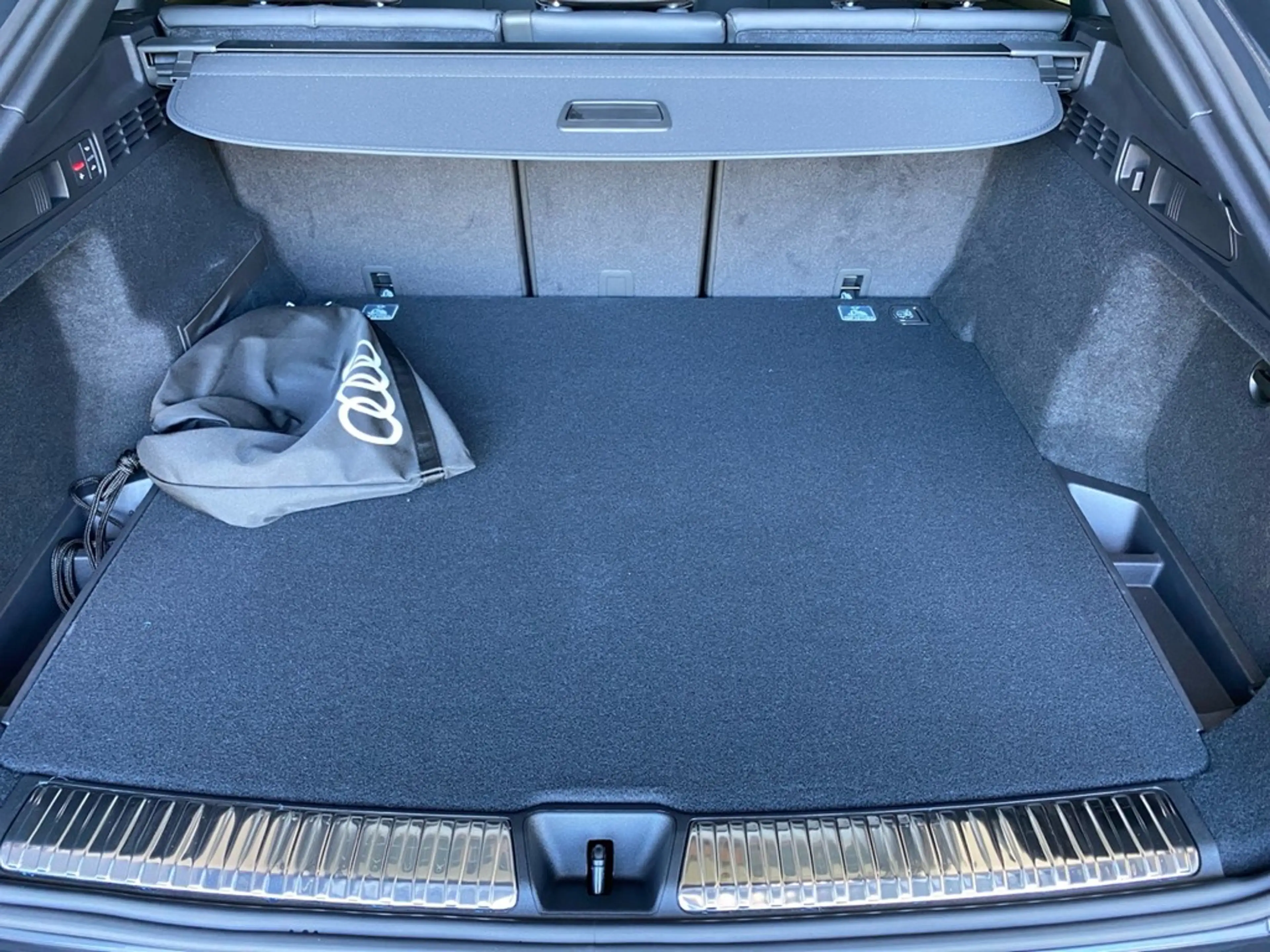 Audi Q5 Sportback e-hybrid quattro 270 kW HUD+PANO+AHK+... — photo 3