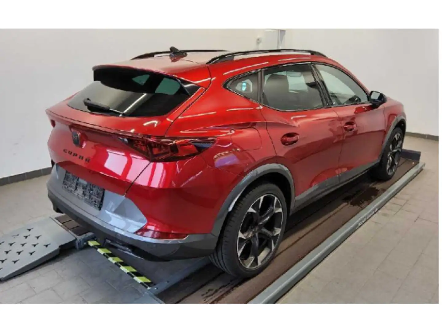 CUPRA Formentor 1.5TSI NAVI FULL-LED SHZ KAM 19ZOLL Rouge - 2