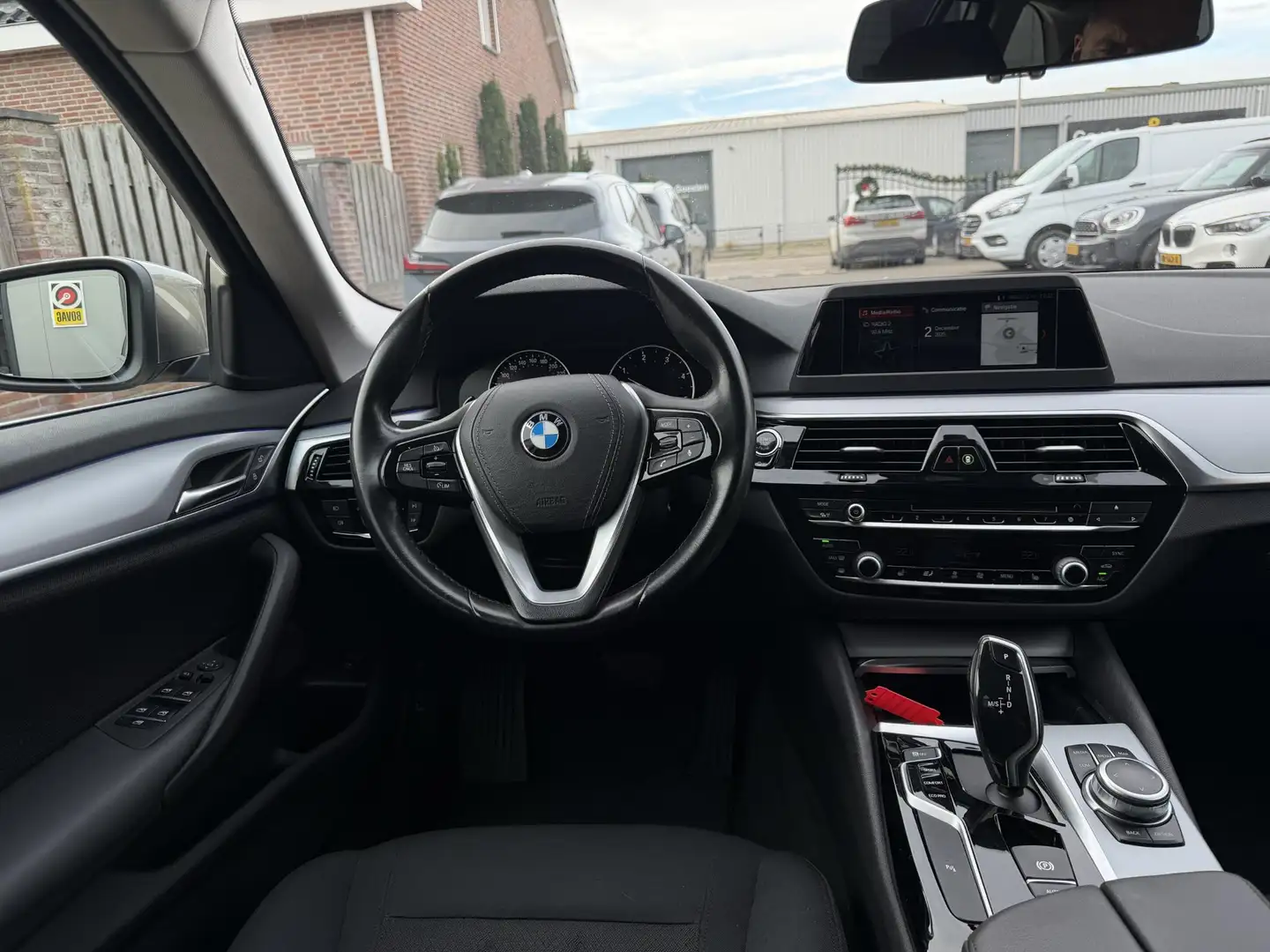 BMW 520 5-serie Touring 520d Executive Grau - 2
