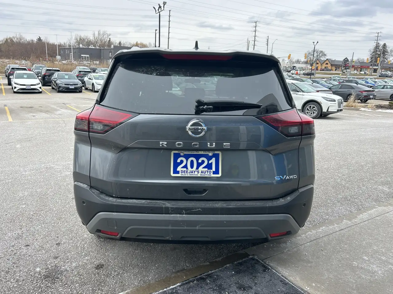 Nissan Rogue снимка Nissan Rogue