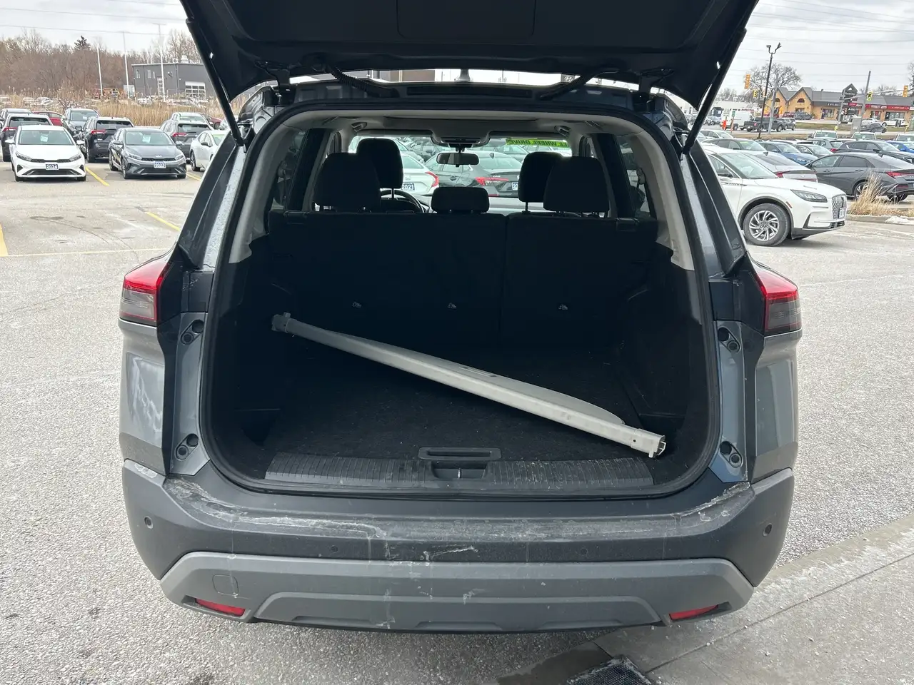 Nissan Rogue снимка Nissan Rogue