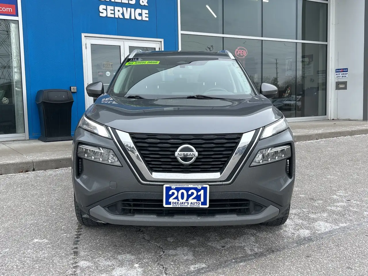 Nissan Rogue снимка Nissan Rogue