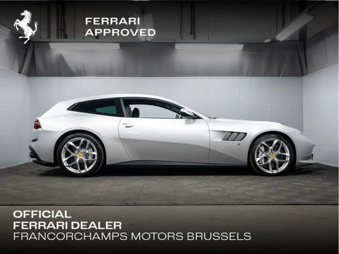 Ferrari GTC4 Lusso T - V8 Grau - 2