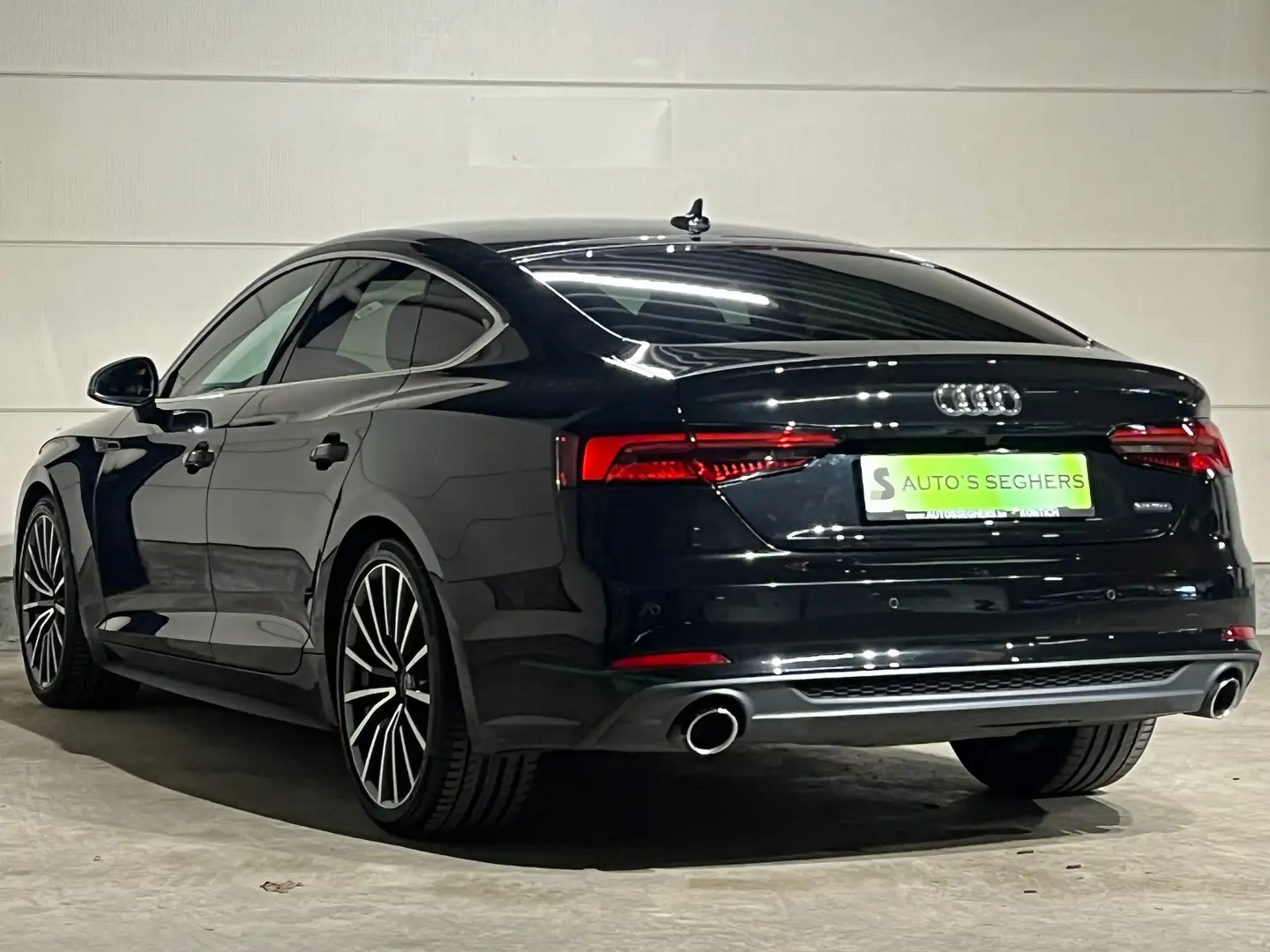 Audi A5 45 TFSI S-Line Quattro S tronic (EU6d-TEMP) Zwart - 2