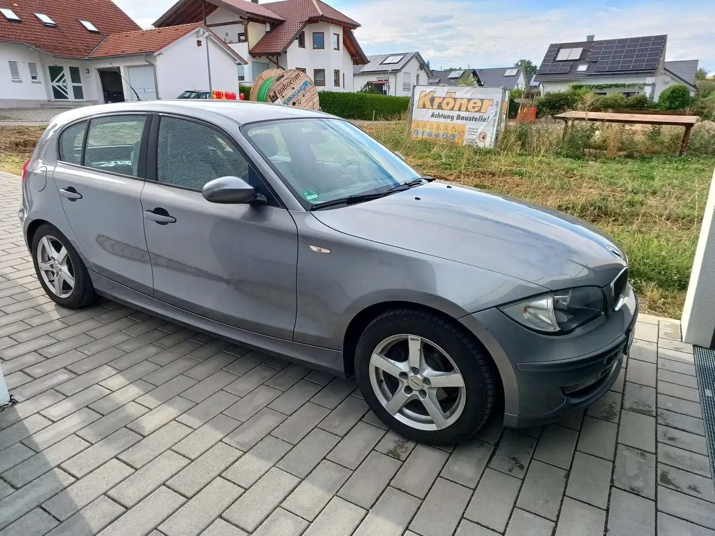 BMW 118 1er 118i Silber - 2