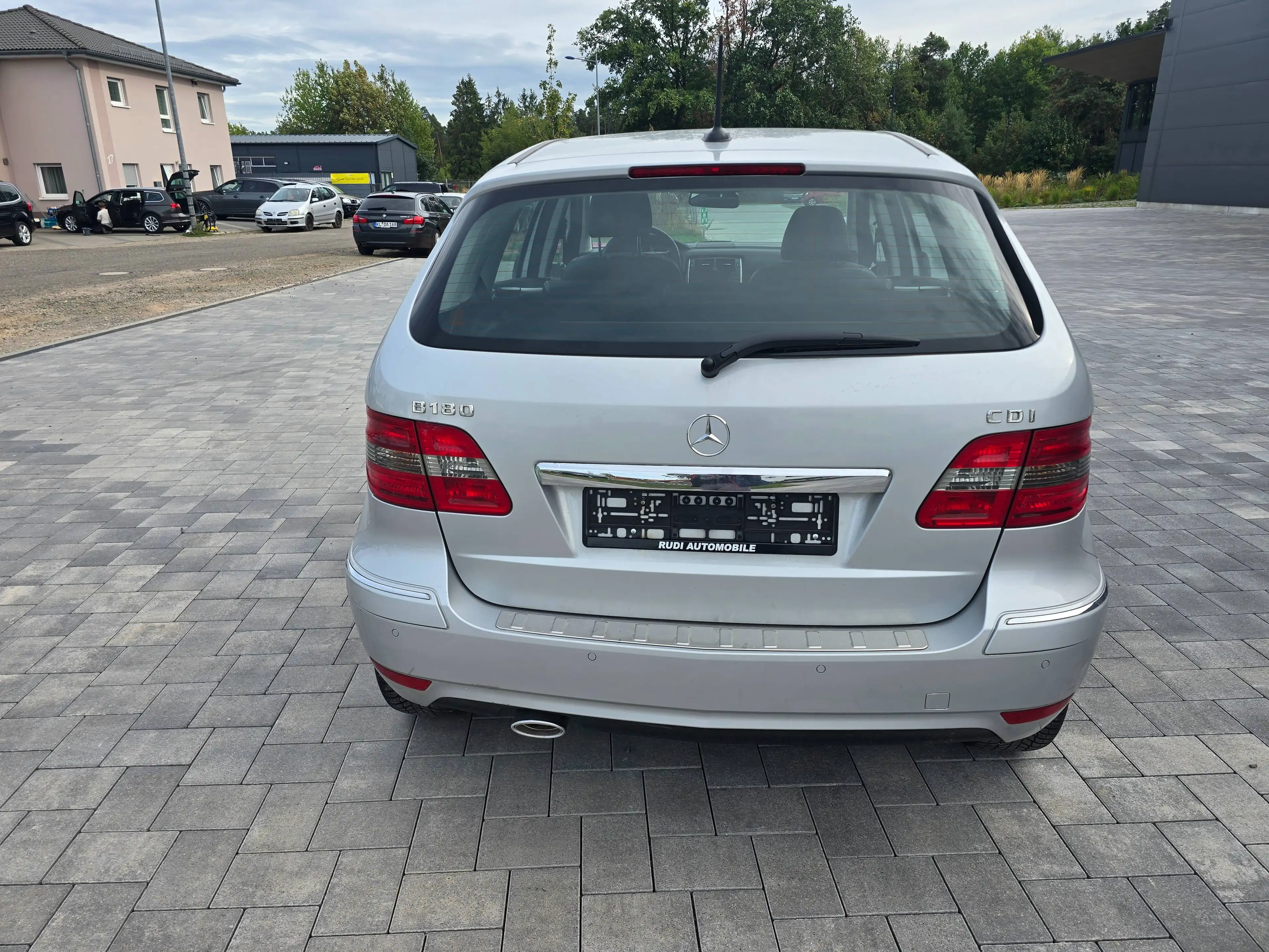 Mercedes-Benz B 180 B 180 CDI (245.207) — photo 11