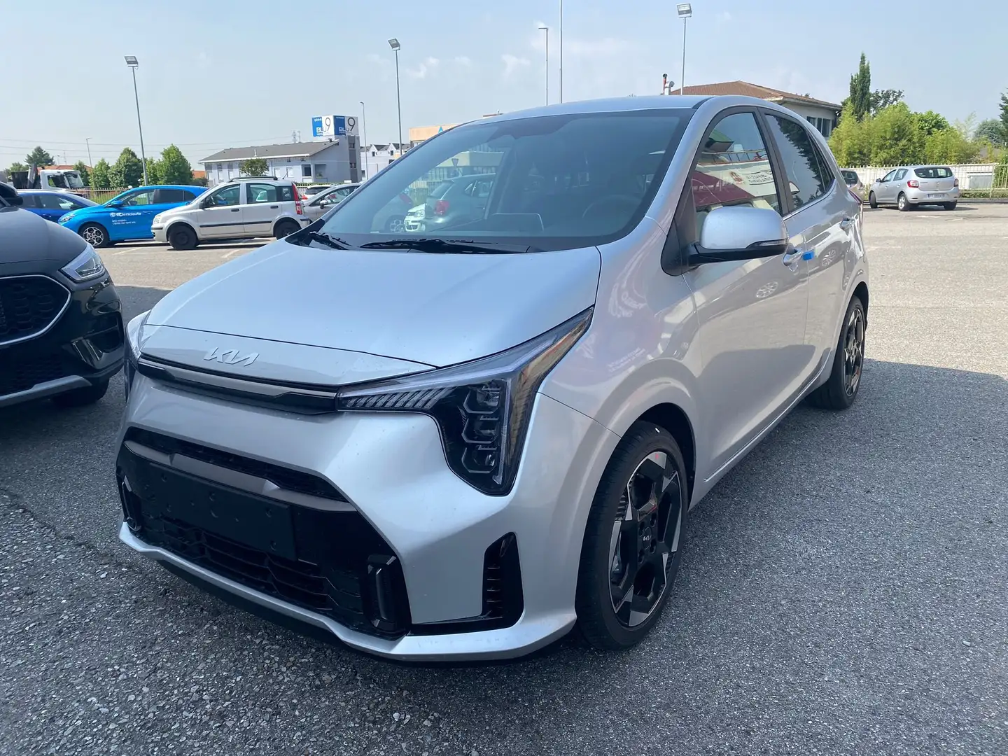 Kia Picanto 20 TH ANNIVERSARY EDITION bež - 1