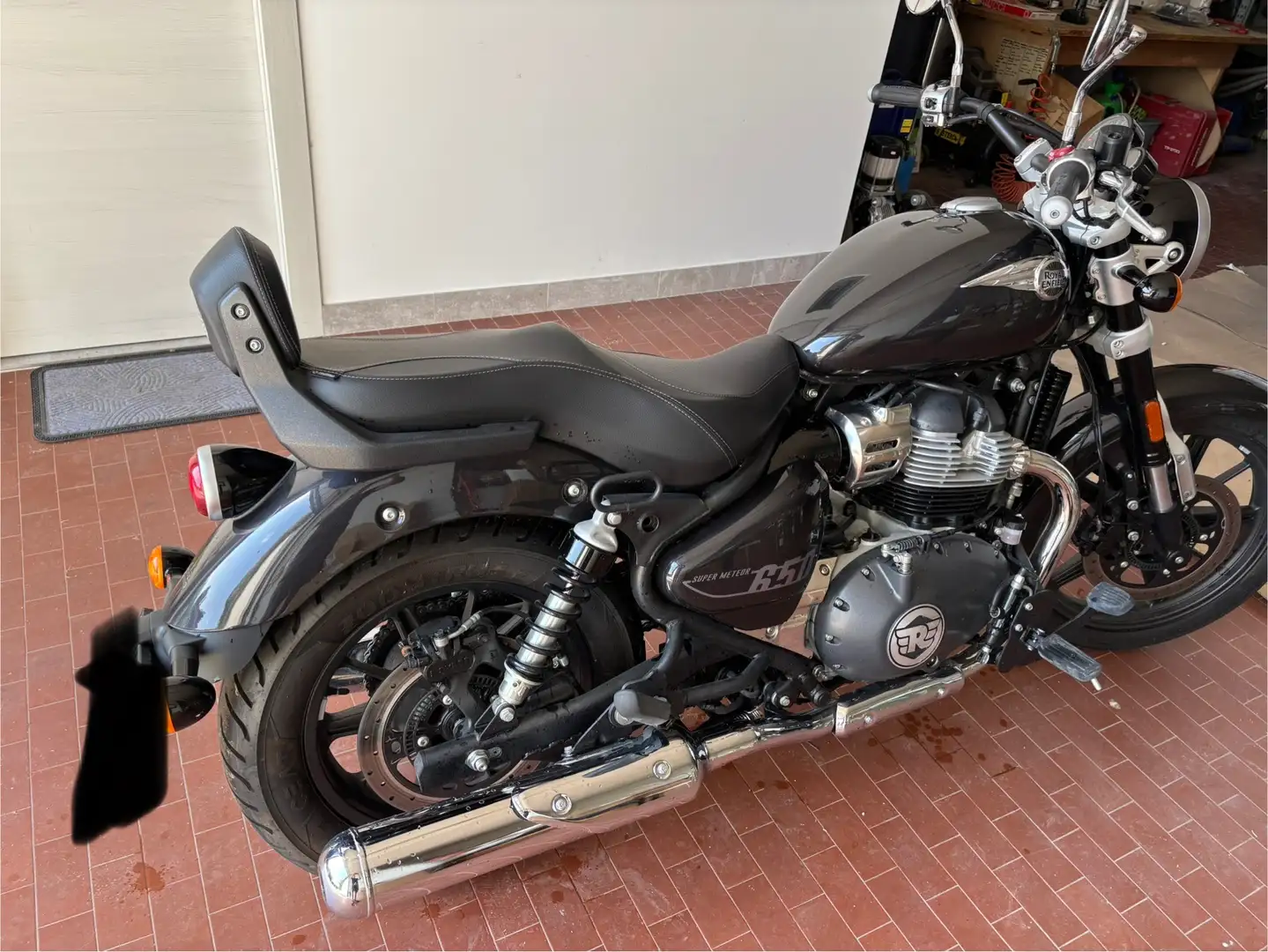 Royal Enfield Super Meteor 650 Sedile Touring Black - 1
