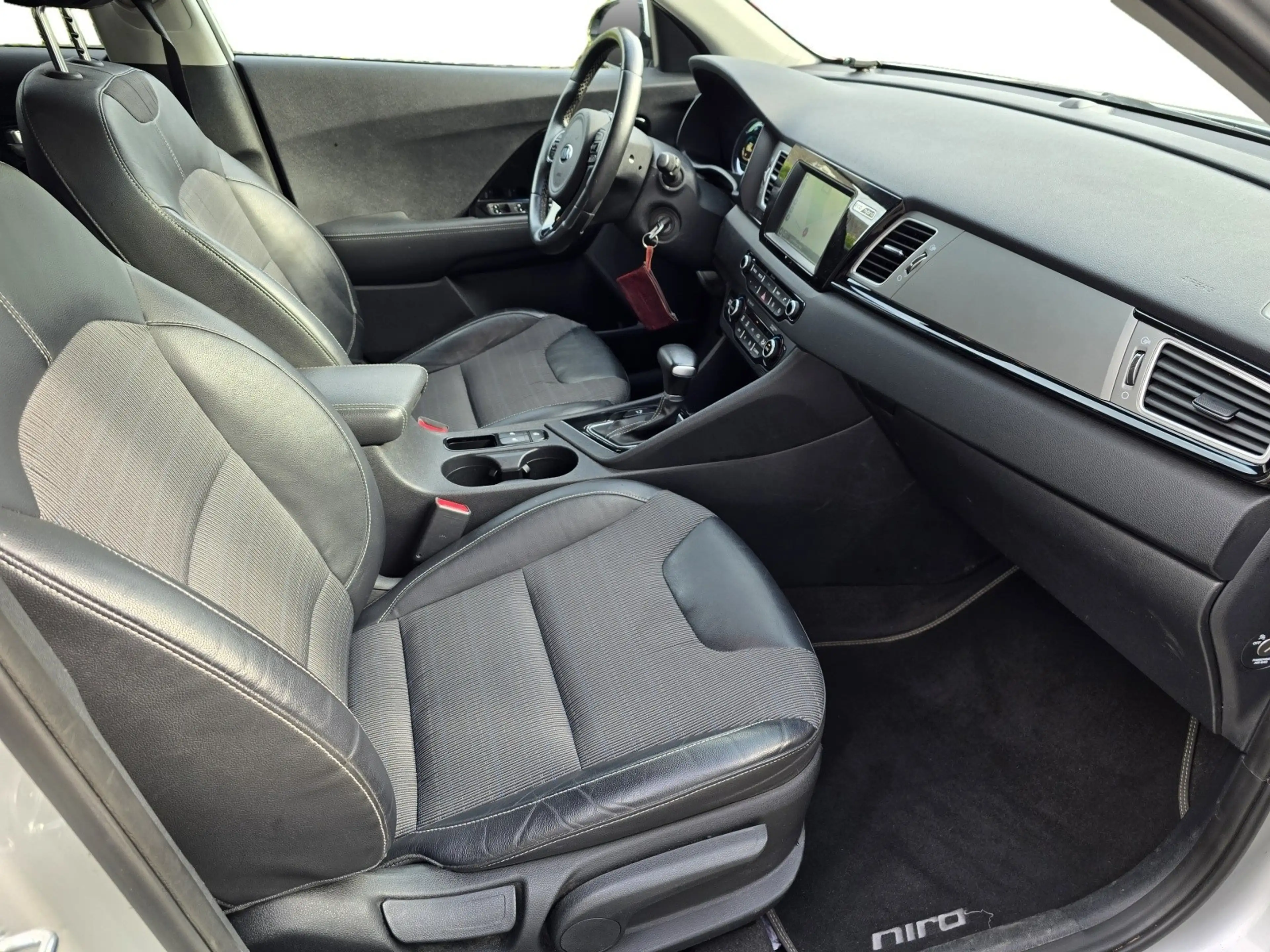 Kia Niro 1.6 GDi Hybrid DynamicLine| 1ste eig.|Dealer onder — photo 10