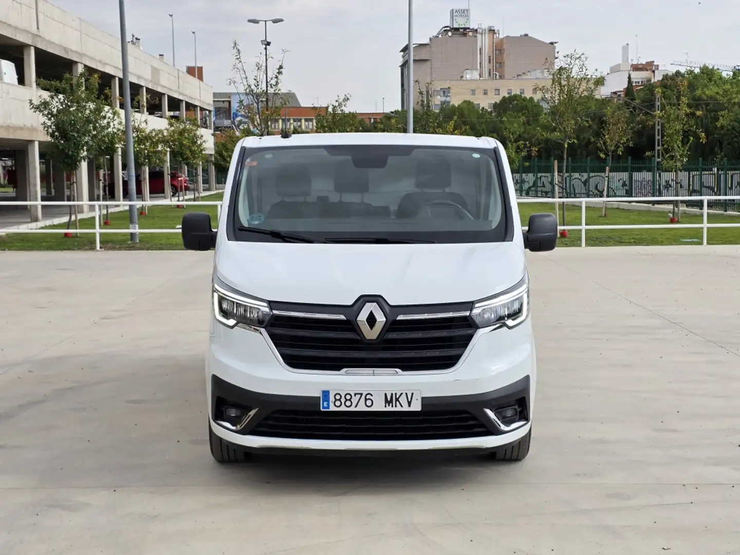 Renault Trafic Furgón L2H1 BluedCi 96kW CU aumentada Blanco - 2