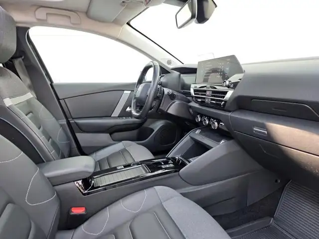 Citroen C4 view 23
